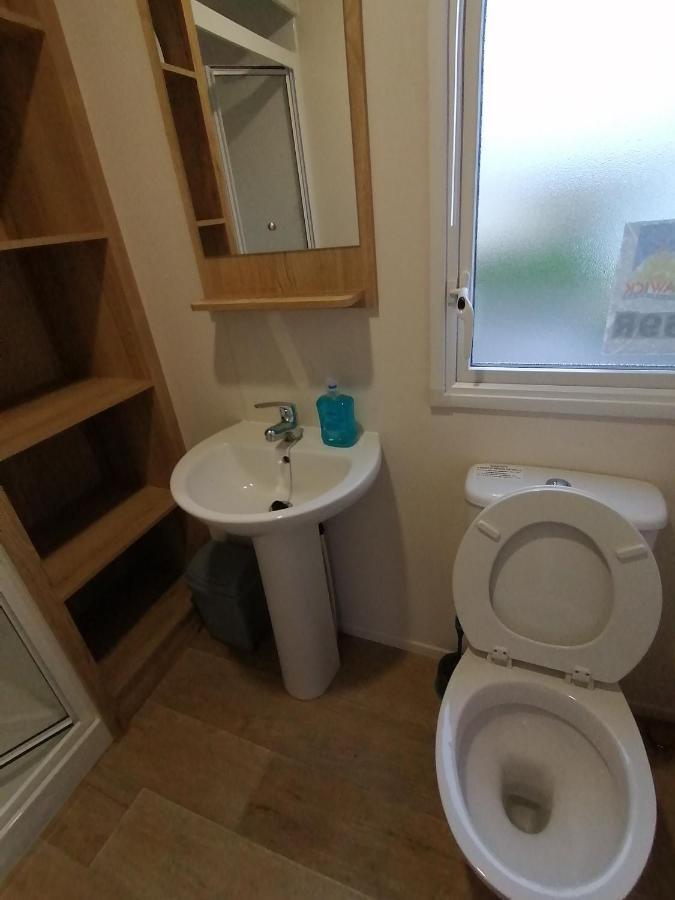 69R Seawick 2 Bedroom Caravan . New For 2022 Saint Osyth Luaran gambar